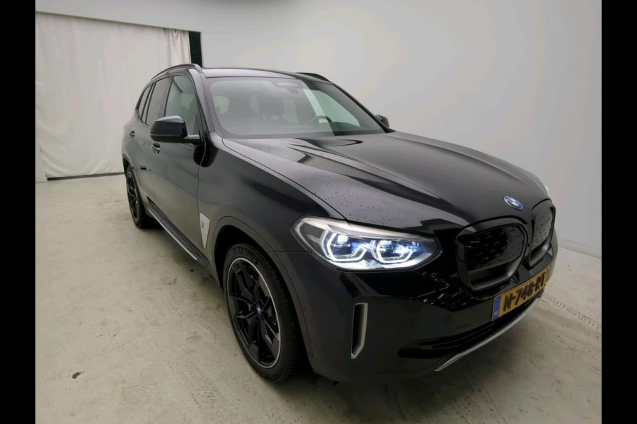 BMW iX3 High Executive 80 kWh NL-AUTO | PANODAK | LEDER |NAVI