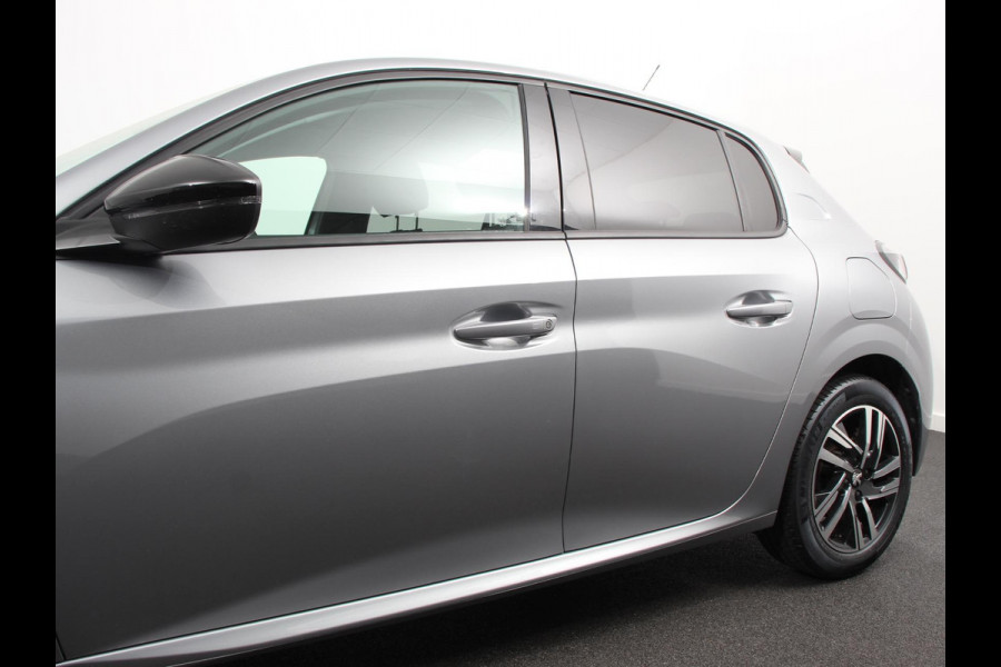 Peugeot 208 1.2 PureTech Allure Pack | Navigatie | Apple Carplay/Android Auto | Achteruitrij camera | Climate control | LED | Adaptieve cruise control | Parkeersensor achter | Verwarmde voorstoelen | Lichtmetalen velgen