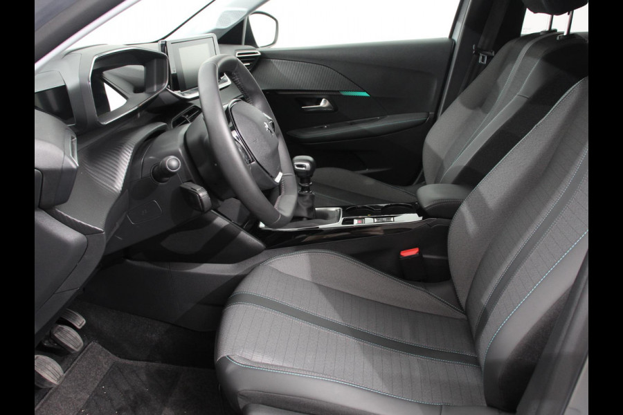 Peugeot 208 1.2 PureTech Allure Pack | Navigatie | Apple Carplay/Android Auto | Achteruitrij camera | Climate control | LED | Adaptieve cruise control | Parkeersensor achter | Verwarmde voorstoelen | Lichtmetalen velgen