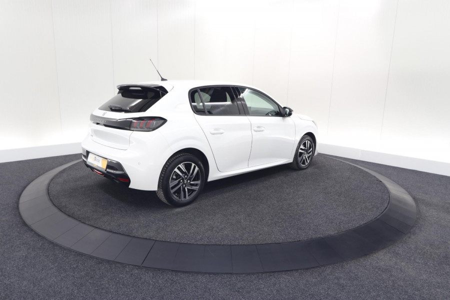 Peugeot 208 PureTech 100 Allure Pack | Camera | Apple Carplay | Stoelverwarming | Parkeersensoren