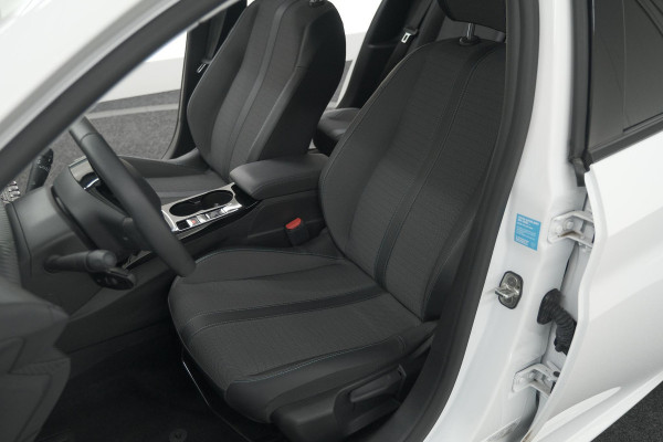 Peugeot 208 PureTech 100 Allure Pack | Camera | Apple Carplay | Stoelverwarming | Parkeersensoren