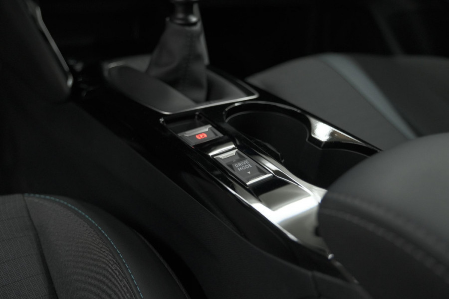 Peugeot 208 PureTech 100 Allure Pack | Camera | Apple Carplay | Stoelverwarming | Parkeersensoren