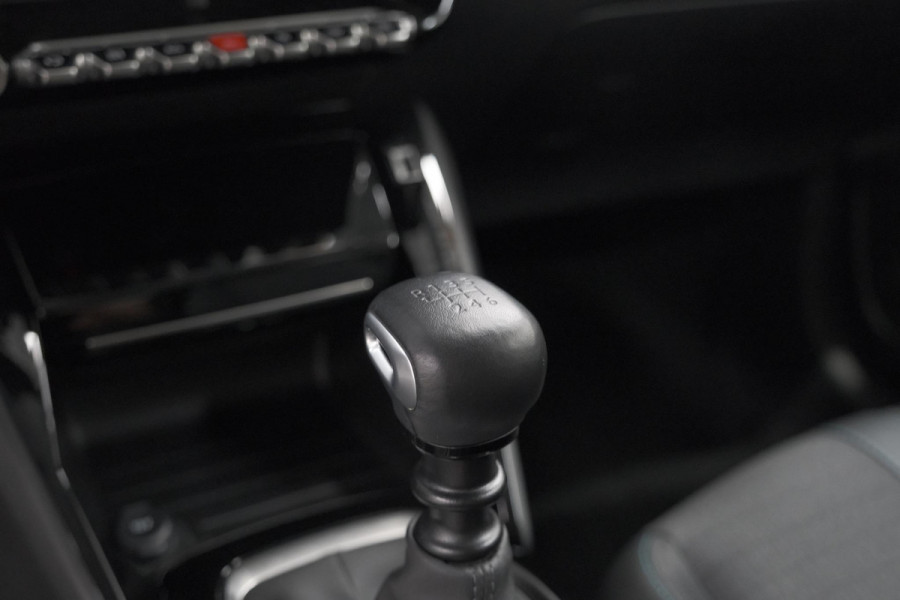 Peugeot 208 PureTech 100 Allure Pack | Camera | Apple Carplay | Stoelverwarming | Parkeersensoren