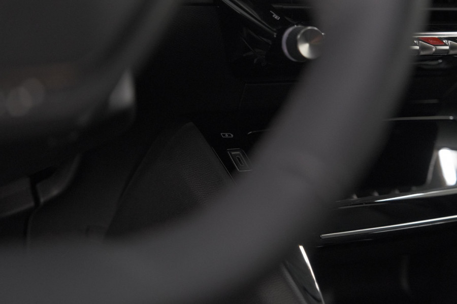 Peugeot 208 PureTech 100 Allure Pack | Camera | Apple Carplay | Stoelverwarming | Parkeersensoren