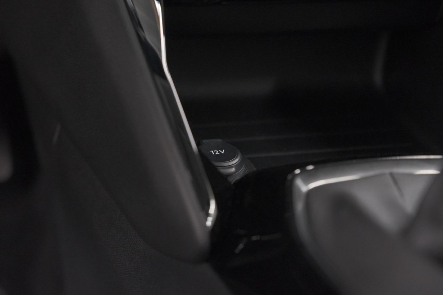 Peugeot 208 PureTech 100 Allure Pack | Camera | Apple Carplay | Stoelverwarming | Parkeersensoren