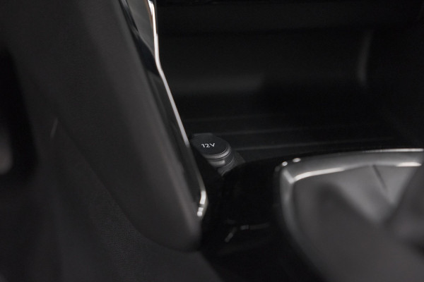 Peugeot 208 PureTech 100 Allure Pack | Camera | Apple Carplay | Stoelverwarming | Parkeersensoren