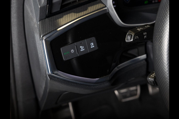 Audi Q3 Sportback 35 TFSI 2x S-Line / 150pk / Panorama dak / Cruise / Automaat / Navigatie / Apple Carplay