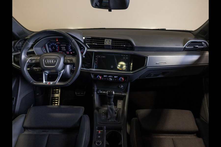 Audi Q3 Sportback 35 TFSI 2x S-Line / 150pk / Panorama dak / Cruise / Automaat / Navigatie / Apple Carplay
