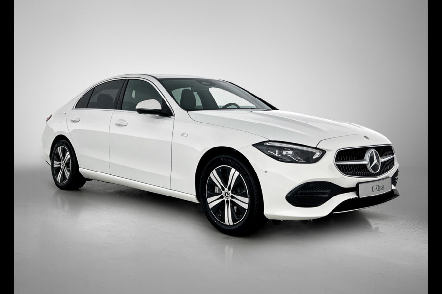 Mercedes-Benz C-Klasse 300 e Business Solution | Trekhaak | Donkergetint glas achter | Achteruitrijcamera | Smartphone-integratie | GUARD 360 ° Vehicle protection Plus | Stoelverwarming voor | Zitcomfortpakket |