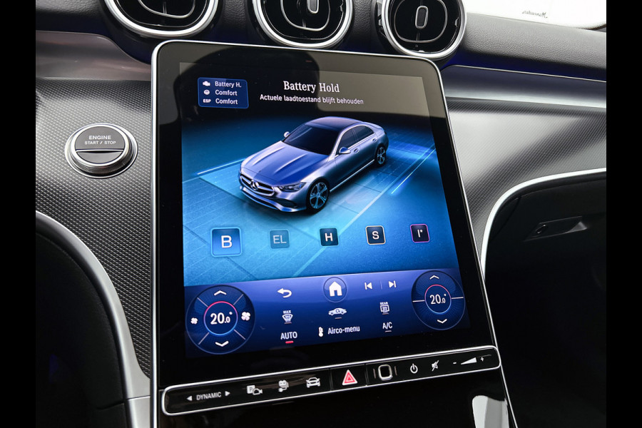 Mercedes-Benz C-Klasse 300 e Business Solution | Trekhaak | Donkergetint glas achter | Achteruitrijcamera | Smartphone-integratie | GUARD 360 ° Vehicle protection Plus | Stoelverwarming voor | Zitcomfortpakket |