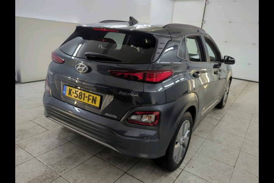 Hyundai Kona EV Fashion 64 kWh NL-AUTO | SOH 100% | NAVI | CAMERA