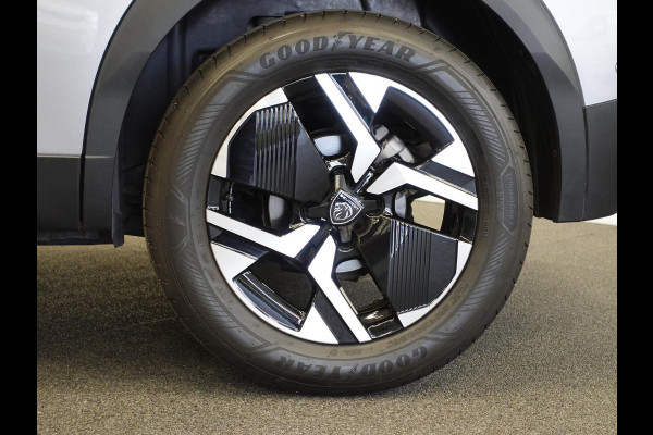 Peugeot 2008 1.2 PureTech 130pk Automaat Allure | Navigatie | Apple Carplay/Android Auto | 360 camera | Parkeersensoren | Blind Spot Assist | Adaptive Cruise Control | Stoelverwarming | Getinte ramen | Climate Control