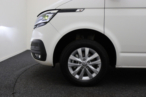 Volkswagen Transporter 2.0 TDI DSG L1H1 Leer, Airco, Apple Carplay, Camera, Cruise, Imperiaal, PDC, Trekhaak, 16''