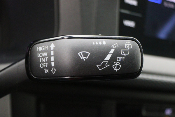 Volkswagen Transporter 2.0 TDI DSG L1H1 Leer, Airco, Apple Carplay, Camera, Cruise, Imperiaal, PDC, Trekhaak, 16''