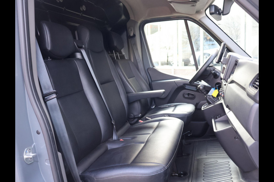 Renault Master T35 2.3 dCi 150 PK L2H2 + DAB | LEDER | CAMERA | DODEHOEK