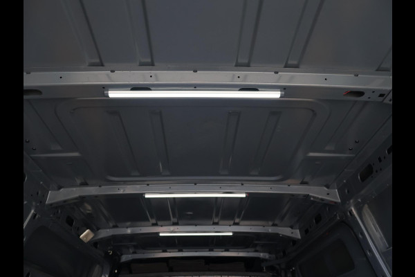 Renault Master T35 2.3 dCi 150 PK L2H2 + DAB | LEDER | CAMERA | DODEHOEK