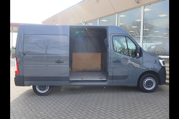 Renault Master T35 2.3 dCi 150 PK L2H2 + DAB | LEDER | CAMERA | DODEHOEK