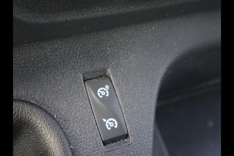 Renault Master T35 2.3 dCi 150 PK L2H2 + DAB | LEDER | CAMERA | DODEHOEK