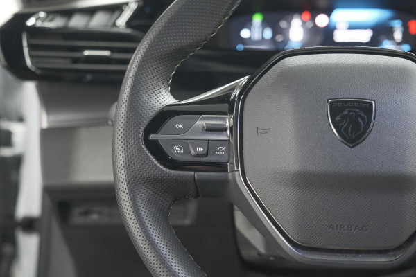 Peugeot 308 SW 1.2 Hybrid 136 e-DCS6 GT | Camera | Adaptieve Cruise Control | Apple Carplay