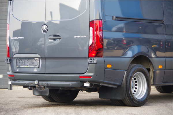 Mercedes-Benz Sprinter 519 3.0 CDI V6 L2H2 DUBBELLUCHT, LUCHTVERING, LED, ADAPT. CRUISE, STANDKACHEL, STOELVERWARMING, 360 CAMERA, MBUX 10'', ELEKTR. S