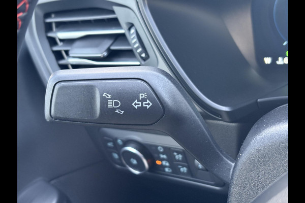 Ford Kuga 2.5 PHEV ST-Line X | Orig. NL Auto | Wegklapbare trekhaak (elektrisch bedienbaar) | Winter Pack | AGR-stoelen | Bang&Olufsen | Elektrische achterklep