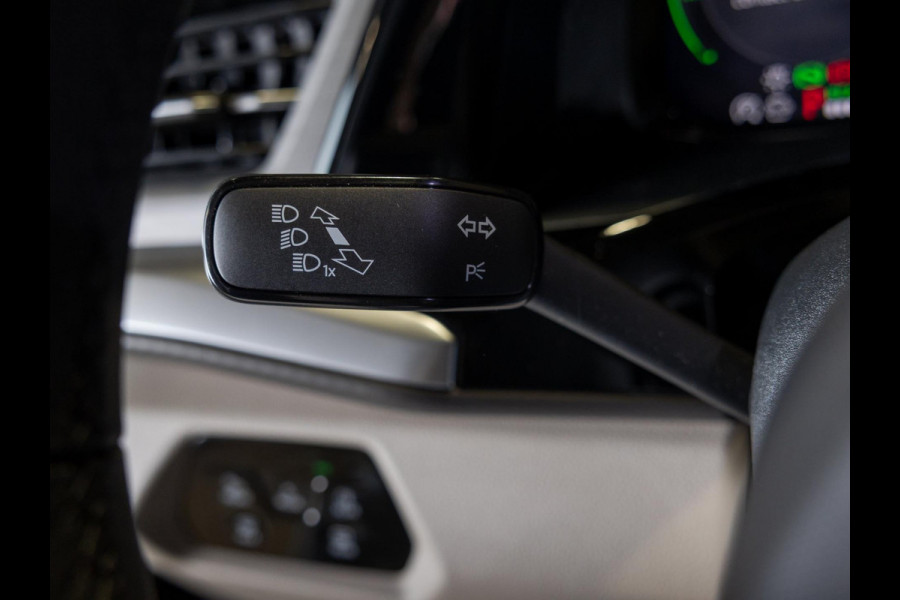 Volkswagen California Ocean eHybrid 4Motion / 245pk / Trekhaak /