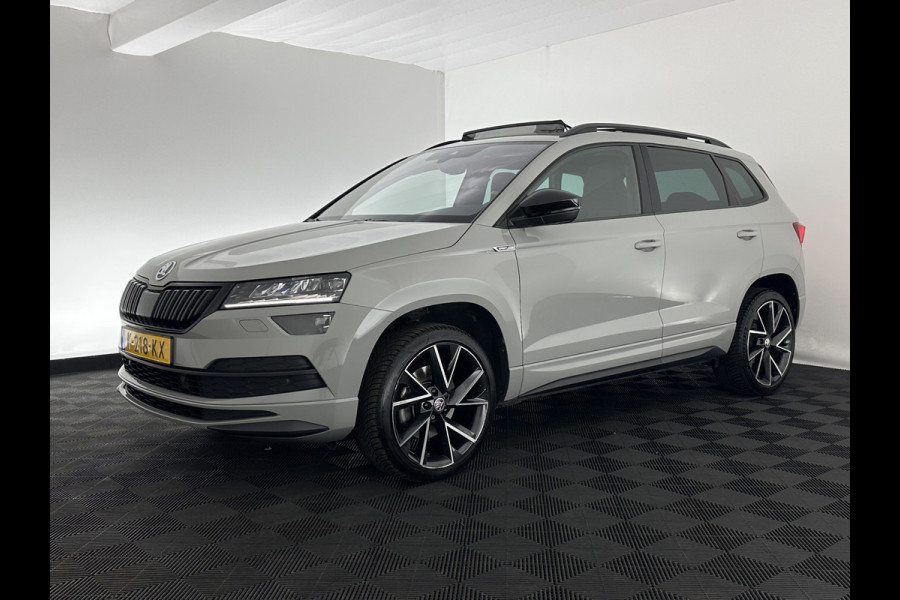 Škoda Karoq 1.5 TSI ACT Sportline Business (INCL-BTW) Aut. *PANO | DIGI-COCKPIT | FULL-LED | ADAPTIVE-CRUISE | CANTON-AUDIO | BLINDSPOT | HEATED-SPORTSEATS | CAMERA | AMBIENTLIGHT | NAVI-FULLMAP | KEYLESS | DAB+ | TOWBAR | PRIVACYGLAS
