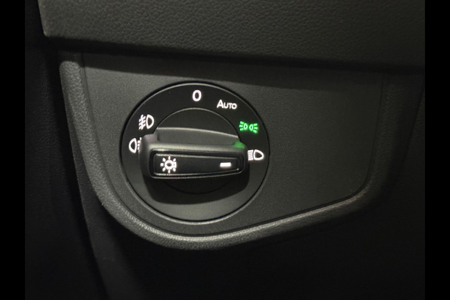 Volkswagen Polo 1.0 TSI Style | IQ LED Drive pakket | Matrix Beam | Camera | Discover Pro | Clima | Ambient | CarPlay | DAB+ |