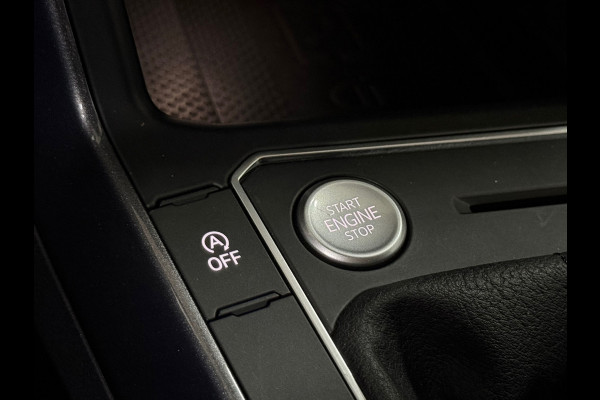 Volkswagen Polo 1.0 TSI Style | IQ LED Drive pakket | Matrix Beam | Camera | Discover Pro | Clima | Ambient | CarPlay | DAB+ |