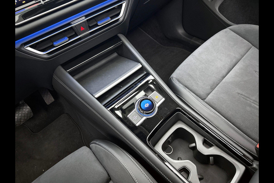 Volkswagen Tiguan 1.5 eTSI PHEV Life Edition PANO | IQ-LIGHT | TREKHAAK | 360-CAMERA | SFEERVERLICHTING | AD-CRUISE