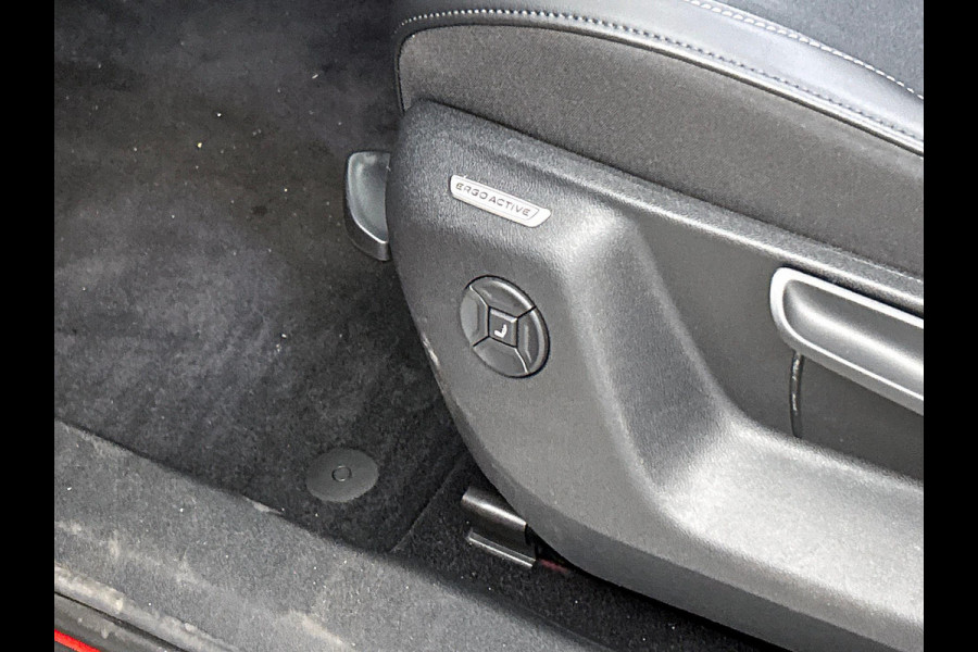 Volkswagen Tiguan 1.5 eTSI PHEV Life Edition PANO | IQ-LIGHT | TREKHAAK | 360-CAMERA | SFEERVERLICHTING | AD-CRUISE