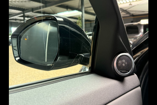 Land Rover Range Rover Evoque P270e Dynamic SE Carpathian Grey Black Pack Panodak ACC Meridian SoundStoel+Stuurverwarming