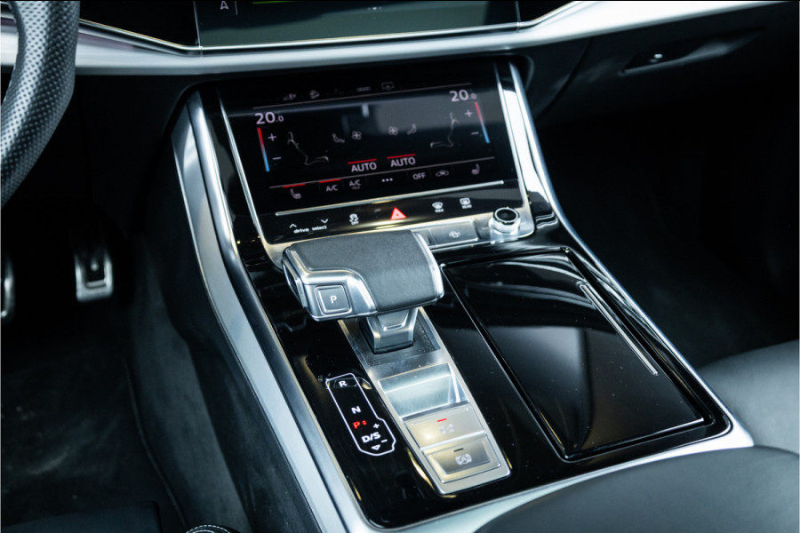 Audi Q8 55 TFSI e quattro Pro Line Advanced - S Line | Panorama | Luchtvering | 360 Camera | Trekhaak