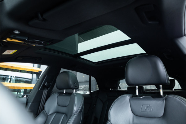 Audi Q8 55 TFSI e quattro Pro Line Advanced - S Line | Panorama | Luchtvering | 360 Camera | Trekhaak