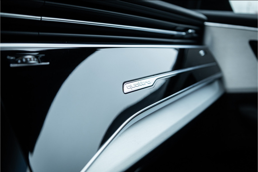 Audi Q8 55 TFSI e quattro Pro Line Advanced - S Line | Panorama | Luchtvering | 360 Camera | Trekhaak