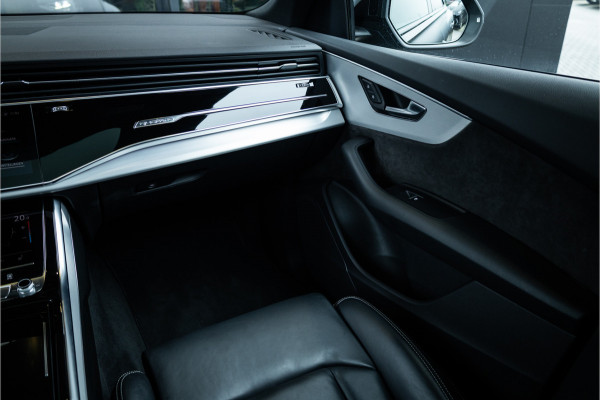 Audi Q8 55 TFSI e quattro Pro Line Advanced - S Line | Panorama | Luchtvering | 360 Camera | Trekhaak