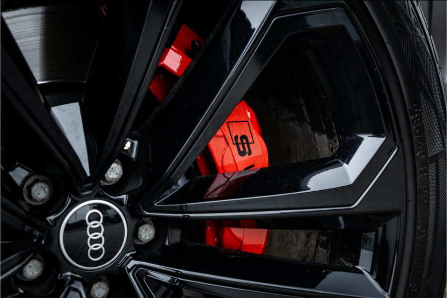 Audi Q8 55 TFSI e quattro Pro Line Advanced - S Line | Panorama | Luchtvering | 360 Camera | Trekhaak