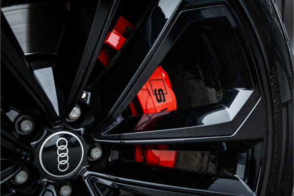 Audi Q8 55 TFSI e quattro Pro Line Advanced - S Line | Panorama | Luchtvering | 360 Camera | Trekhaak