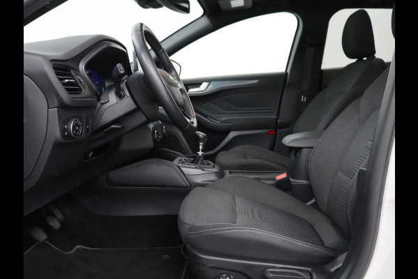 Ford Focus 1.0 EcoBoost Hybrid Active X | Panoramadak | Stoelverwarming | Adaptive cruise | Carplay | Camera | Keyless | Full LED | Navigatie | DAB | Bluetooth | Climate control