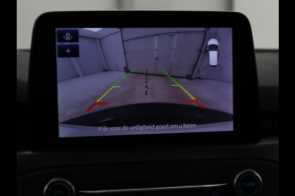 Ford Focus 1.0 EcoBoost Hybrid Active X | Panoramadak | Stoelverwarming | Adaptive cruise | Carplay | Camera | Keyless | Full LED | Navigatie | DAB | Bluetooth | Climate control