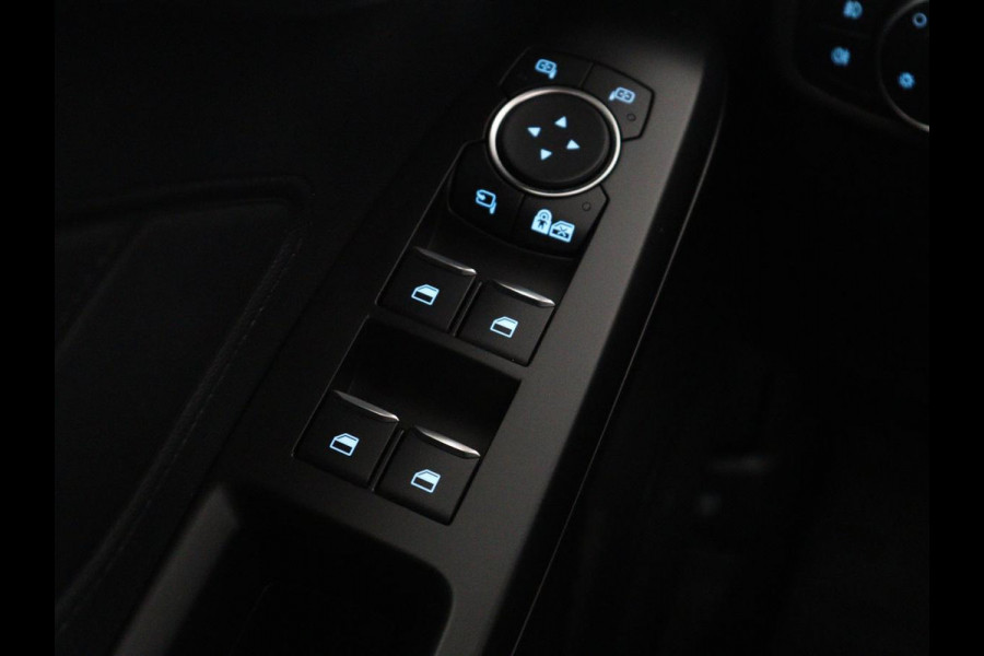 Ford Focus 1.0 EcoBoost Hybrid Active X | Panoramadak | Stoelverwarming | Adaptive cruise | Carplay | Camera | Keyless | Full LED | Navigatie | DAB | Bluetooth | Climate control