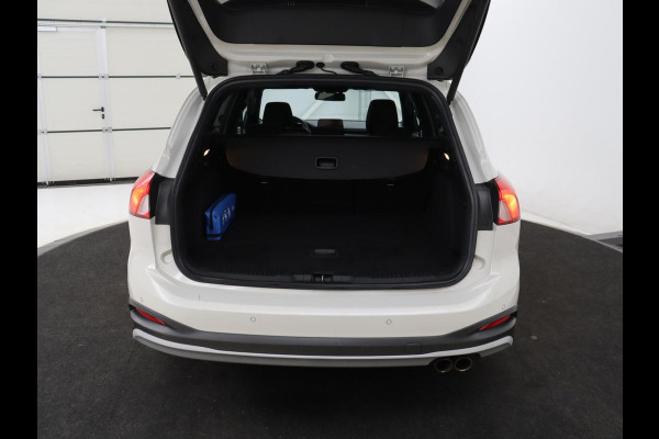 Ford Focus 1.0 EcoBoost Hybrid Active X | Panoramadak | Stoelverwarming | Adaptive cruise | Carplay | Camera | Keyless | Full LED | Navigatie | DAB | Bluetooth | Climate control