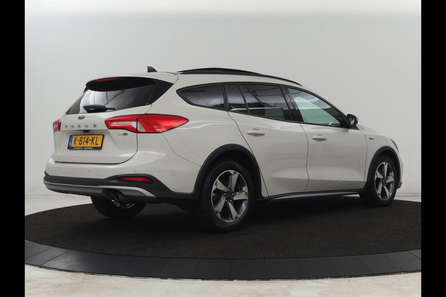 Ford Focus 1.0 EcoBoost Hybrid Active X | Panoramadak | Stoelverwarming | Adaptive cruise | Carplay | Camera | Keyless | Full LED | Navigatie | DAB | Bluetooth | Climate control