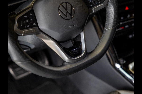 Volkswagen T-Roc 1.5 TSI R-Line Edition / 150pk / Stoel en stuur verwarming / Achteruitrij camera / Keyless /