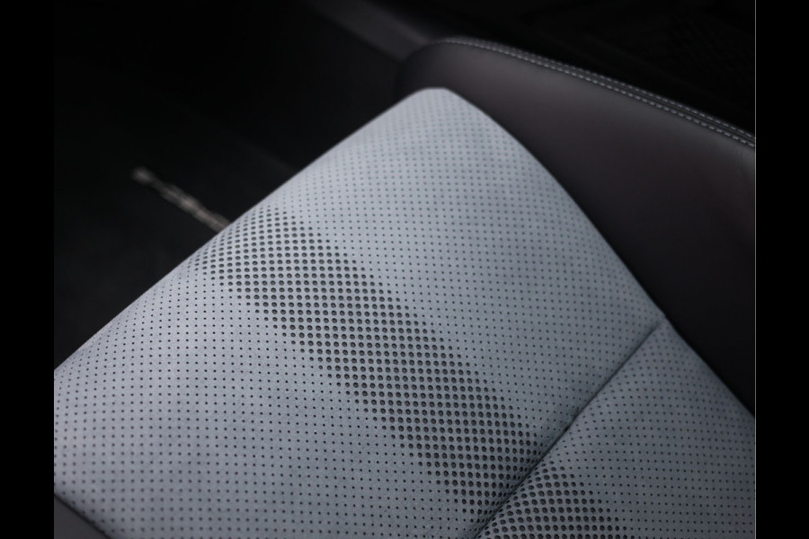 Porsche 718 Cayman GT4 RS | Weissach - PASM - Sport Chrono