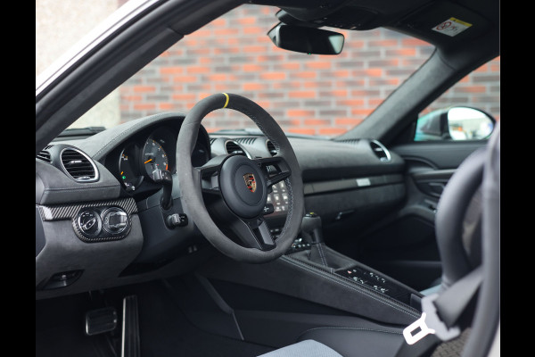 Porsche 718 Cayman GT4 RS | Weissach - PASM - Sport Chrono