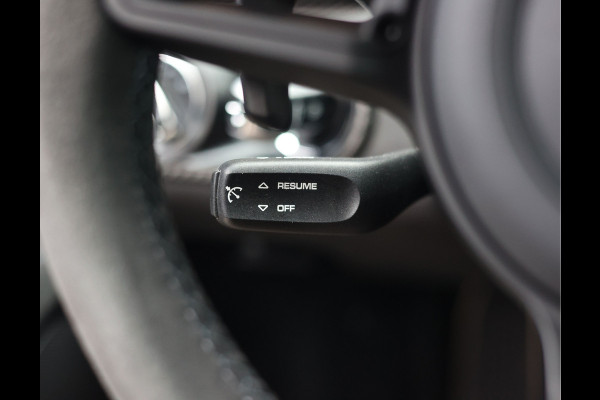 Porsche 718 Cayman GT4 RS | Weissach - PASM - Sport Chrono