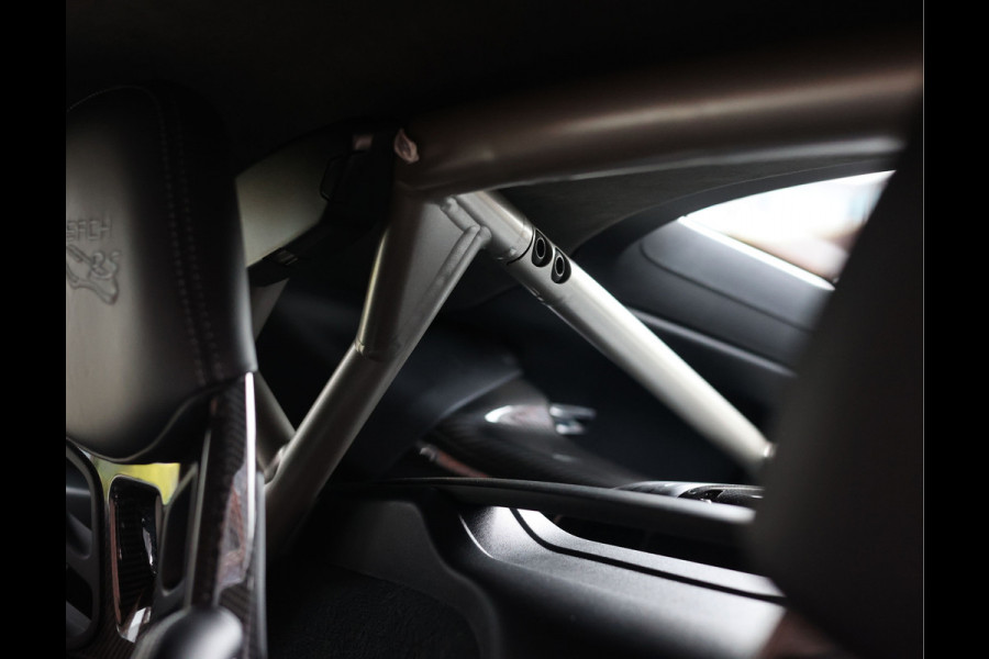 Porsche 718 Cayman GT4 RS | Weissach - PASM - Sport Chrono