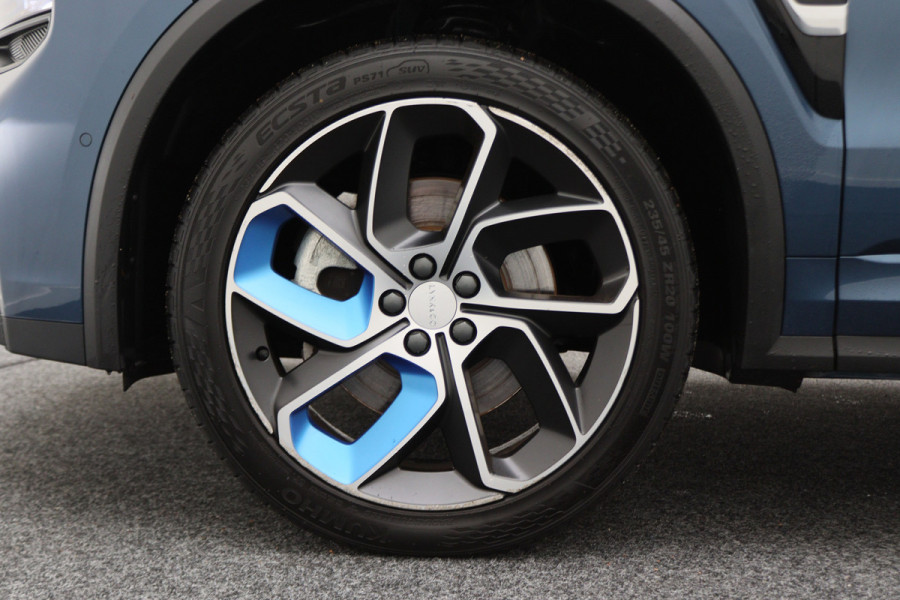 Lynk & Co 01 1.5 Two-Tone, 360° Camera, Panoramadak, Zwarte hemel, ACC, Keyless, PDC, LED, 20''