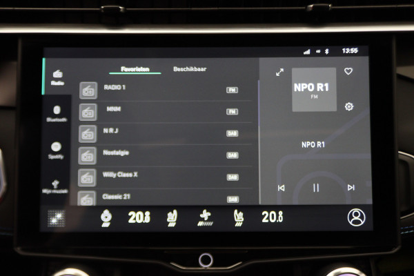 Lynk & Co 01 1.5 Two-Tone, 360° Camera, Panoramadak, Zwarte hemel, ACC, Keyless, PDC, LED, 20''